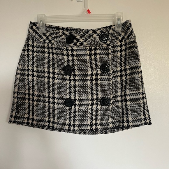 Express Dresses & Skirts - Express button skirt